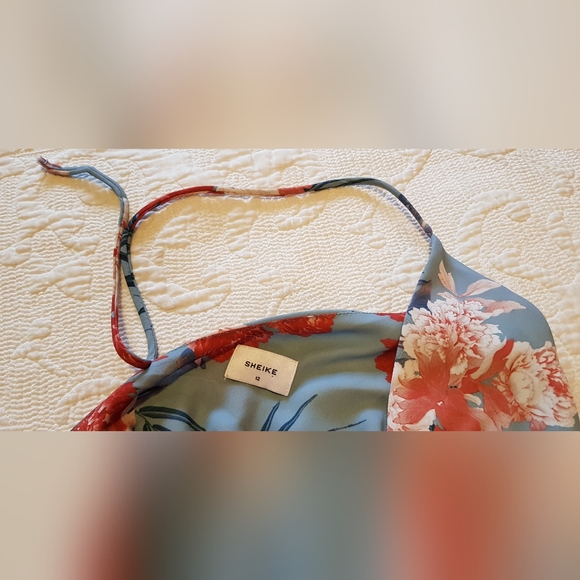 🌷Host Pick🌷Sheike Awakenings blue floral wide leg jumpsuit *Note minor flaws* - Picture 4 of 13